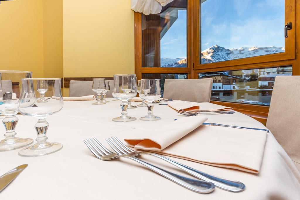 Hotel Relais Des Alpes Sauze D'Oulx Exterior photo