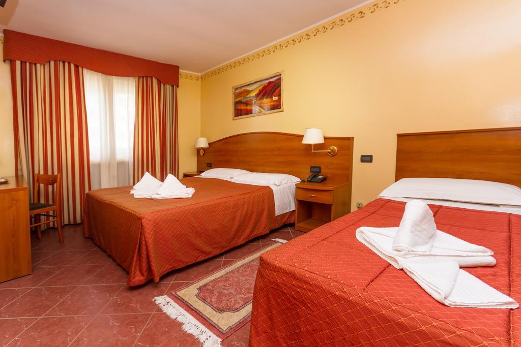 Hotel Relais Des Alpes Sauze D'Oulx Room photo