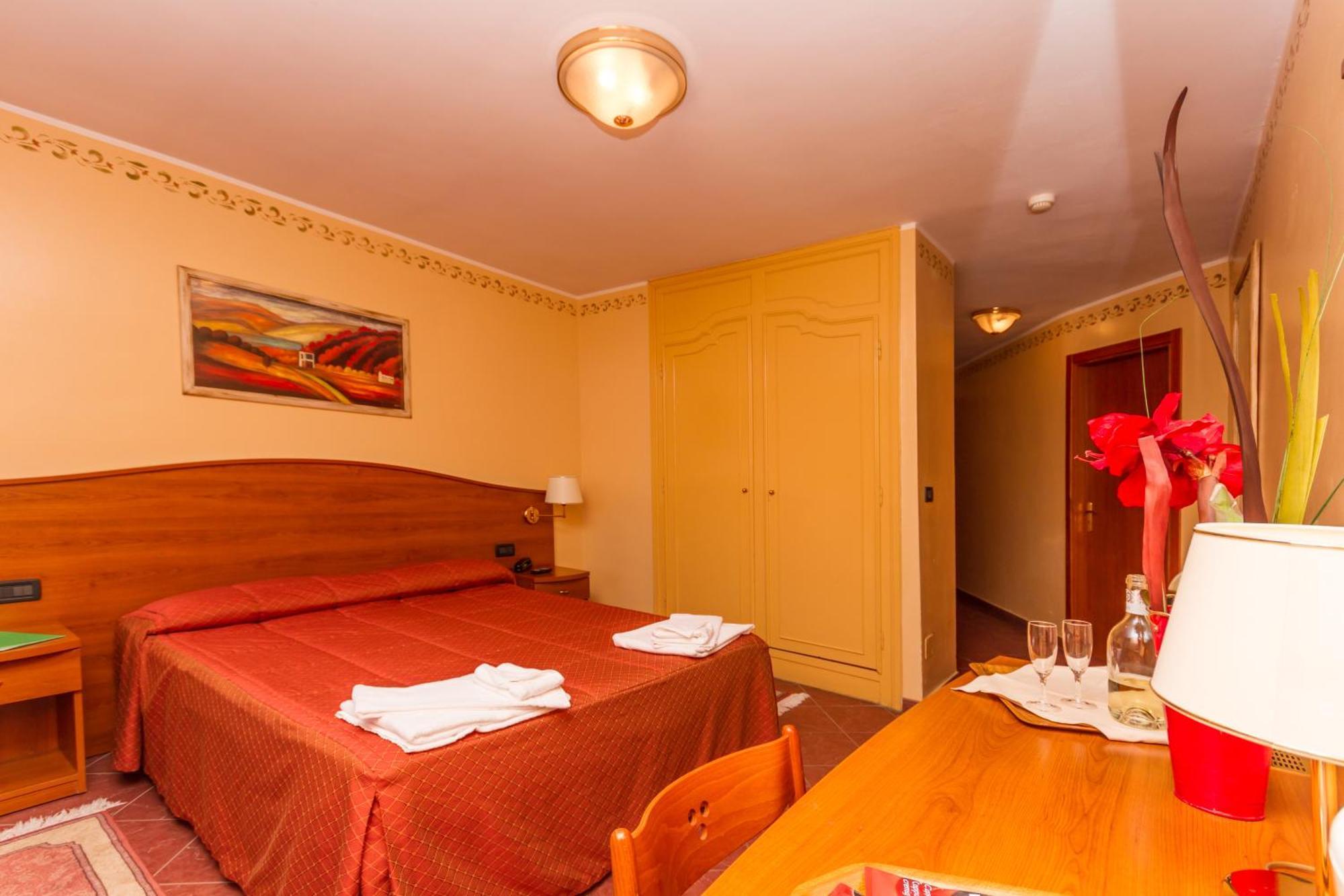 Hotel Relais Des Alpes Sauze D'Oulx Room photo